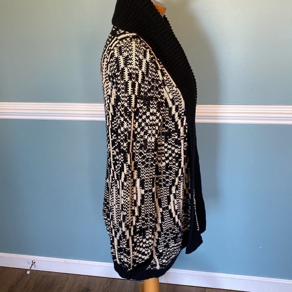 Talbots chunky knit open front black/cream boho print cardigan. Wool blend. Sz M - Picture 7 of 8